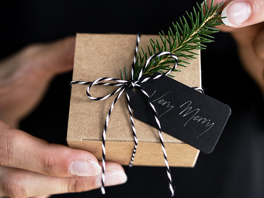 bobina de 50m de hilo baker's twine blanco y negro 